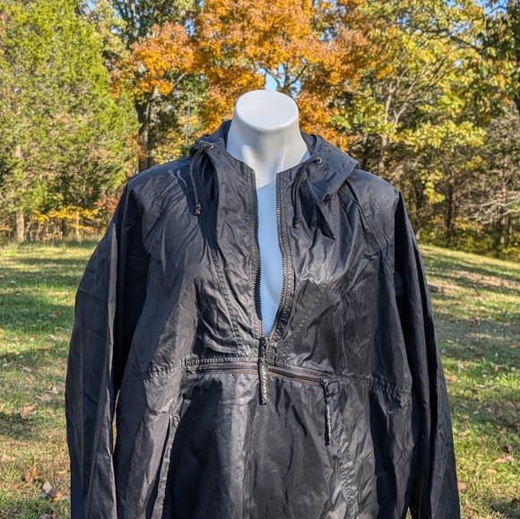 Old Navy Pullover Black , Thin - Picture 3 of 8